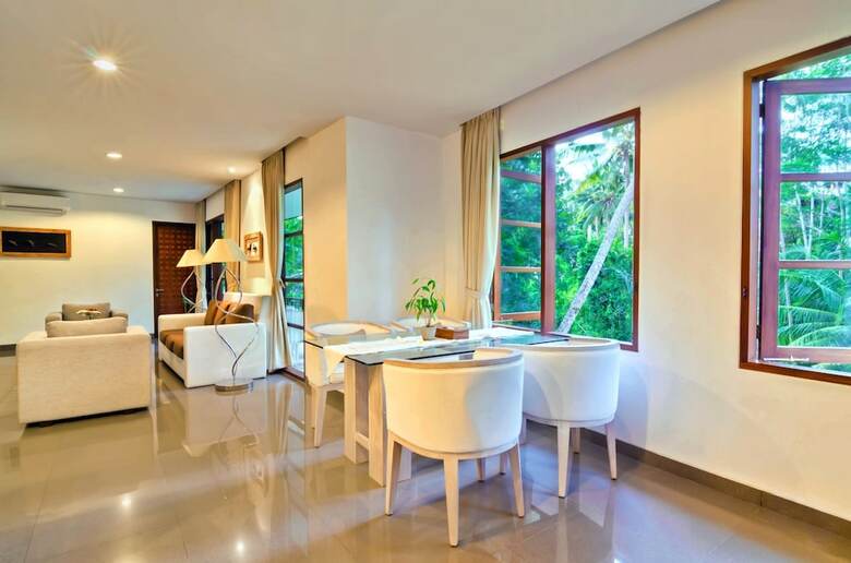 Labak River Hotel By Eps