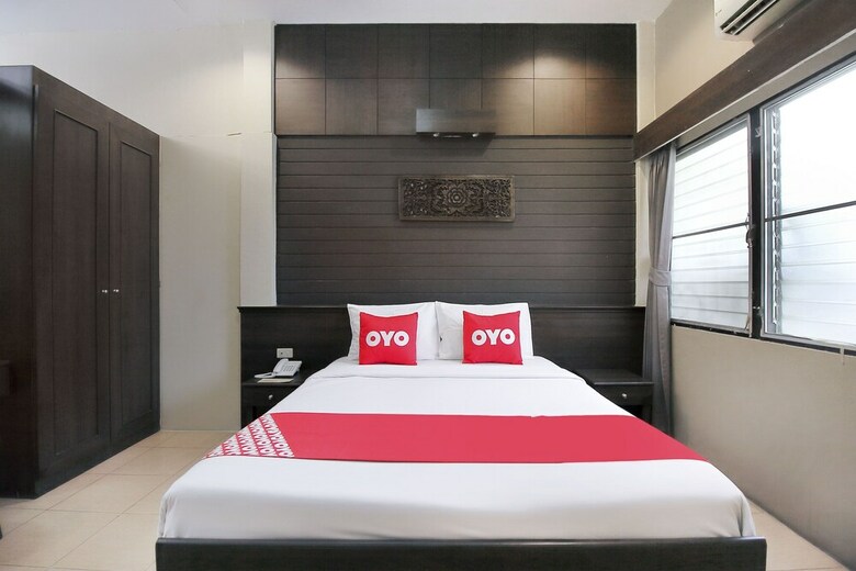 Oyo 905 Rajata Hotel