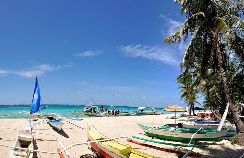 Hotel Divegurus Boracay Beach Resort