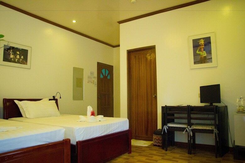 Hotel Divegurus Boracay Beach Resort