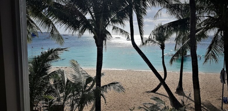 Hotel Divegurus Boracay Beach Resort