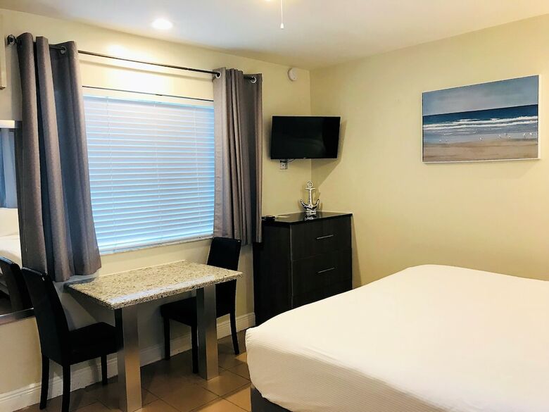 Hotel Caribbean Resort Suites