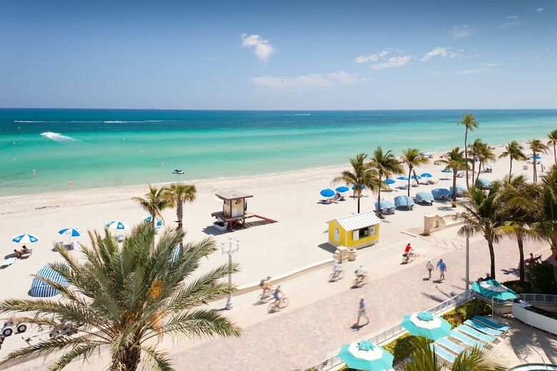 Hotel Caribbean Resort Suites