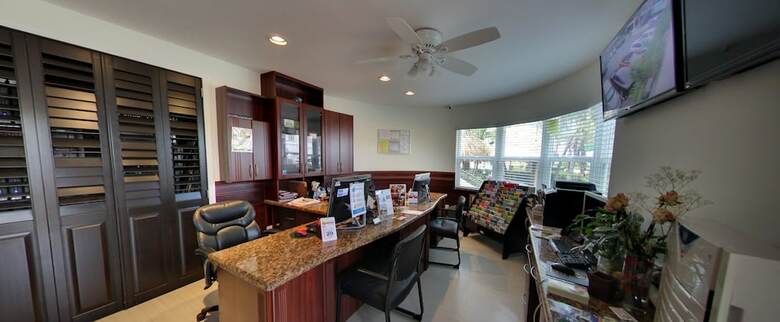 Hotel Caribbean Resort Suites