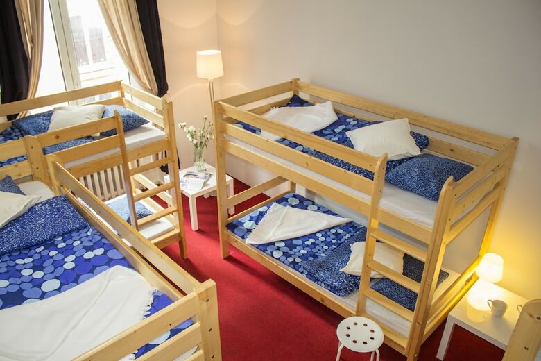 Hostal Absynt Hostel