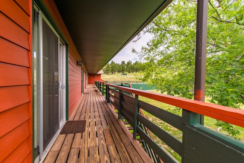 Hotel Discovery Lodge