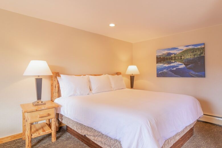 Hotel Discovery Lodge