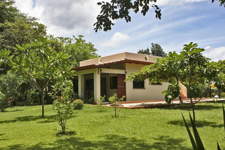Hotel Guacamaya Lodge