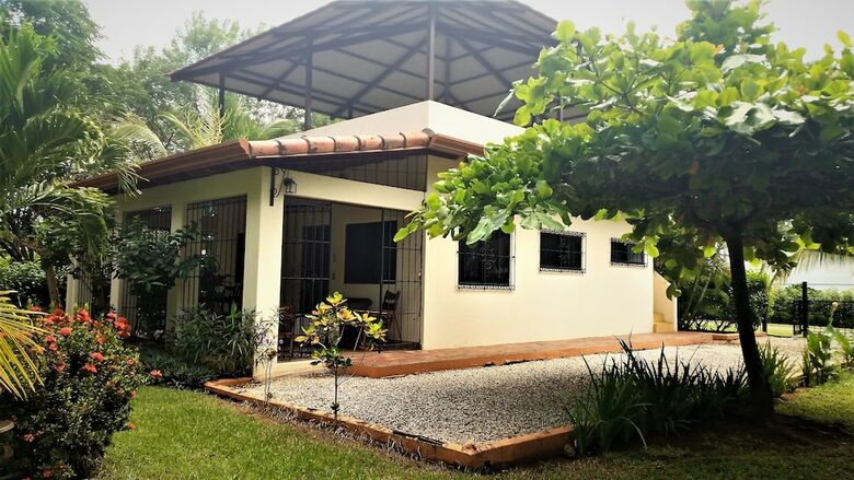 Hotel Guacamaya Lodge