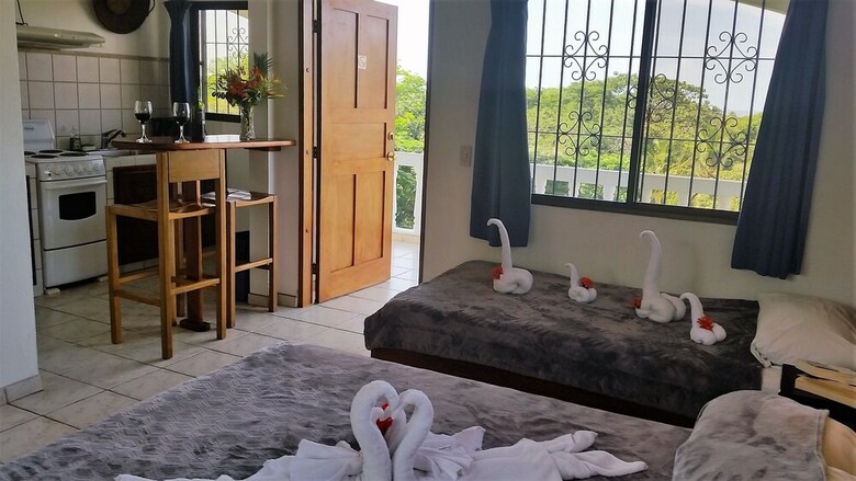 Hotel Guacamaya Lodge