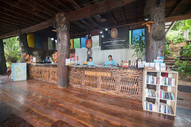 Apartamento Phi Phi The Beach Resort
