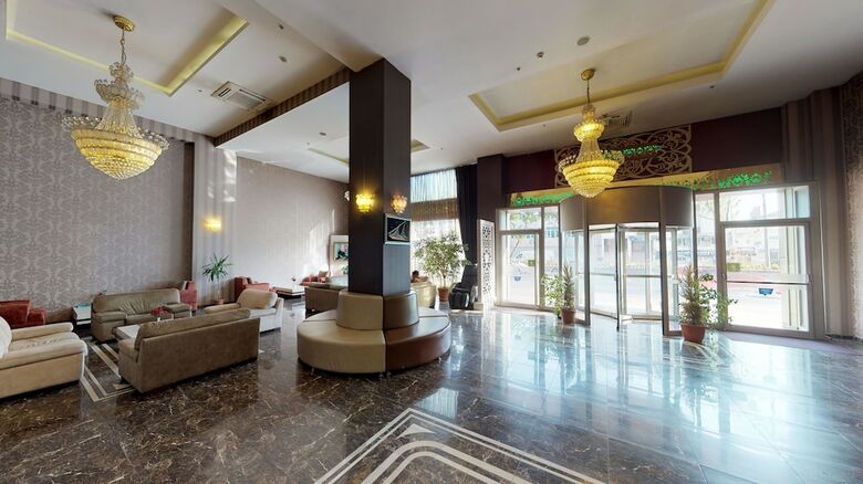 Green Prusa Hotel