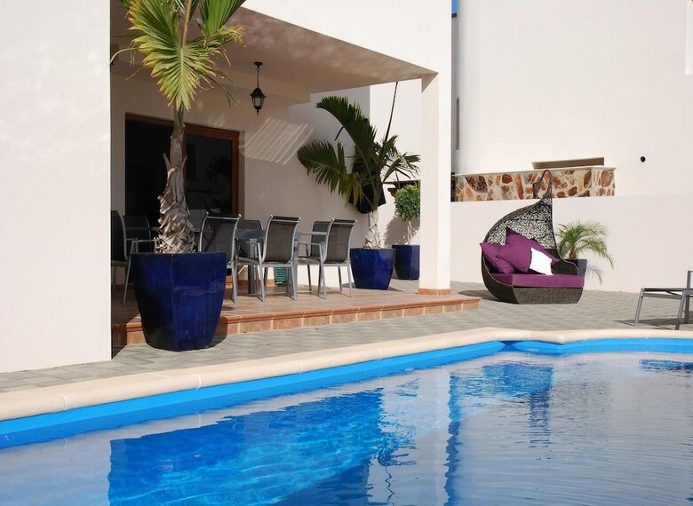 Villas Las Caletas Village