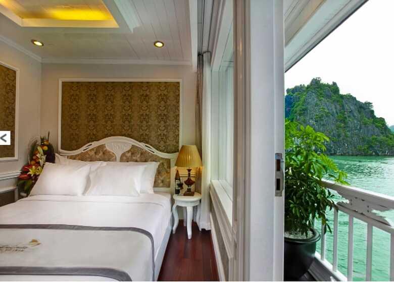 Signature Halong Cruise