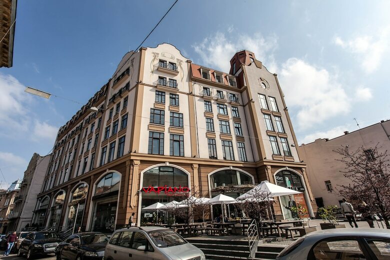 Rius Hotel