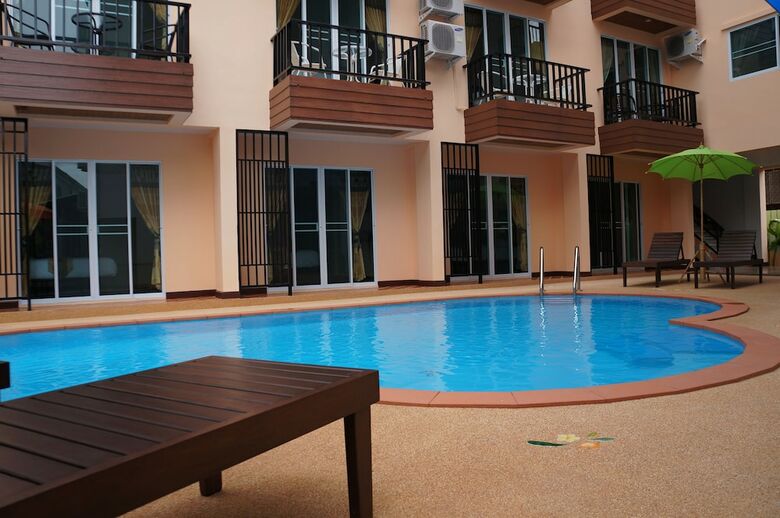 Hotel Manee Guest House