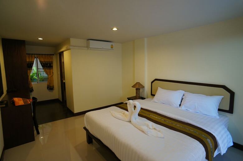 Hotel Manee Guest House