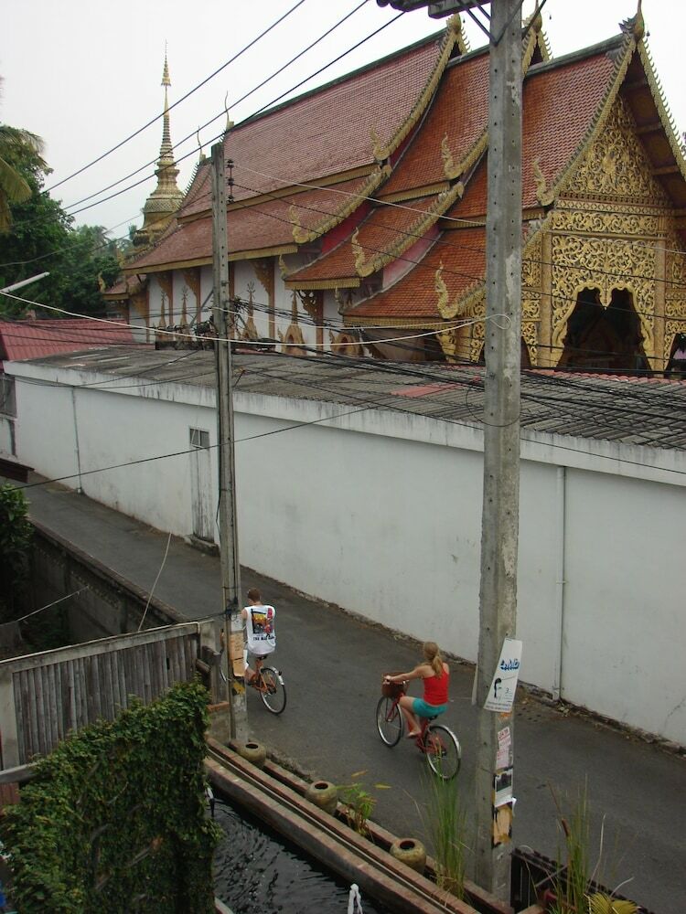Hotel Manee Guest House