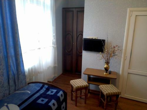 Hostal Hotel Kometa 2