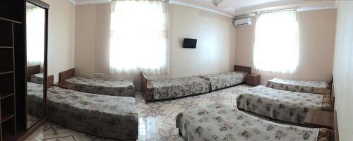 Hostal Hotel Kometa 2