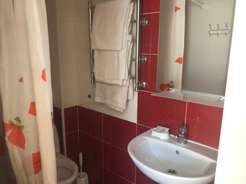 Hostal Angelina Guest House