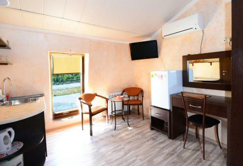 Hostal Irena Guest House