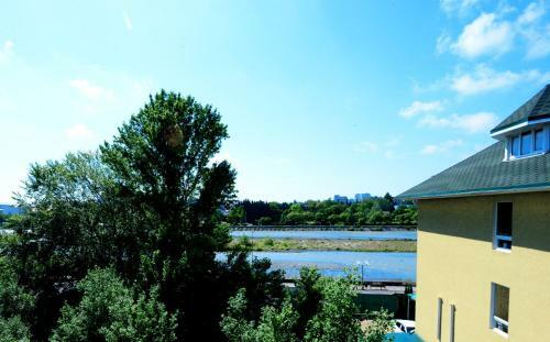Hostal Irena Guest House