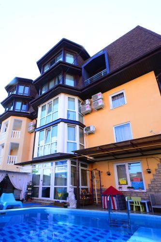Hostal Irena Guest House