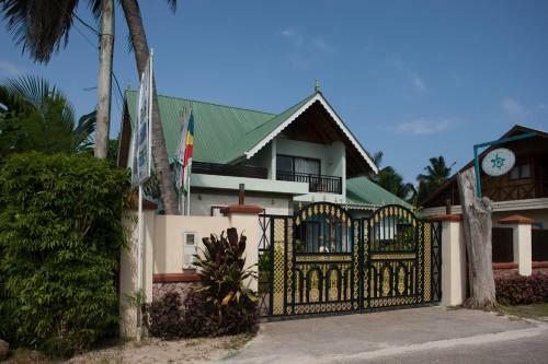 Hostal Le Relax Beach House