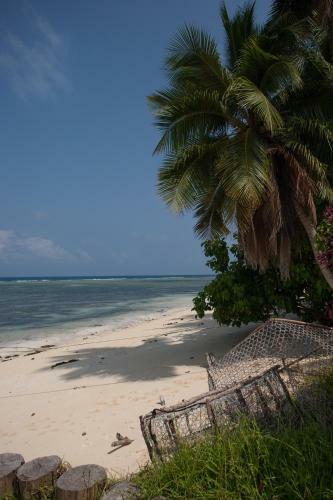 Hostal Le Relax Beach House