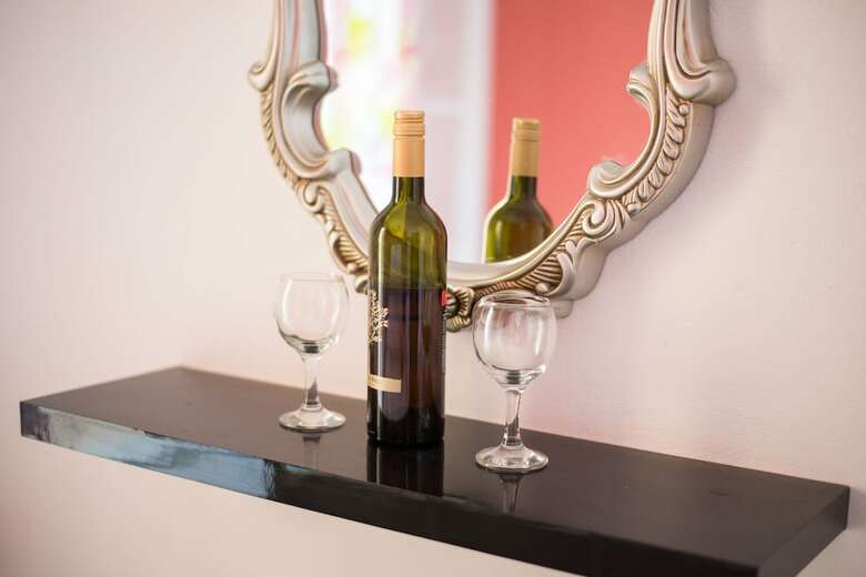 Hotel 9 Muses Sea View Studios - Adults Only