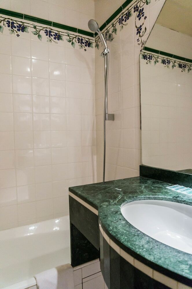 Hotel H�tel Exelmans