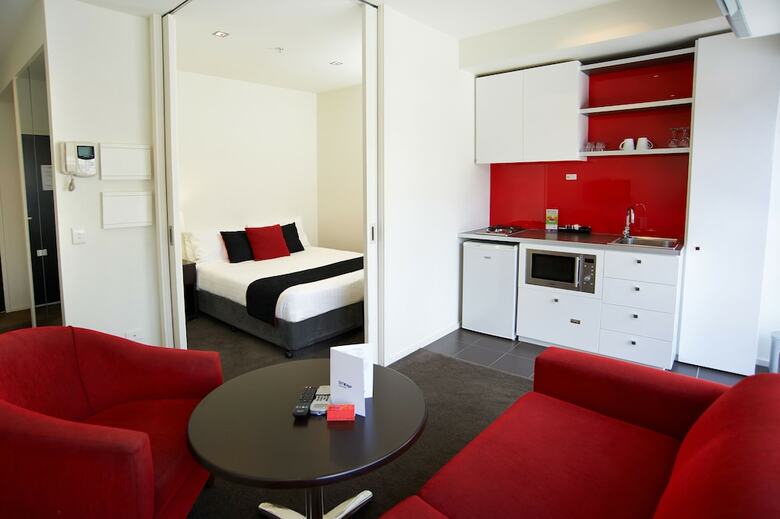 Aparthotel City Edge On Elizabeth