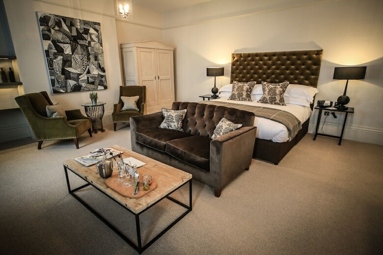 Kings Head Hotel