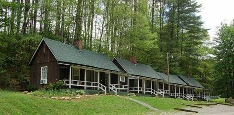 The Cabins At Healing Springs