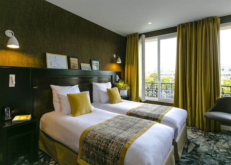 Hotel Neuville Arc de Triomphe