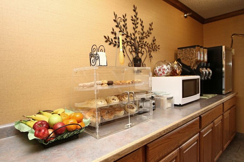 Hotel New Victorian Suites