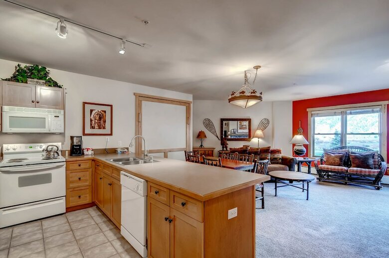 Copper Springs At East Village By Copper Mountain Lodging