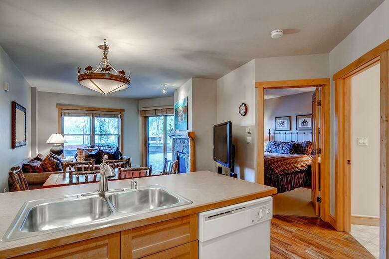 Copper Springs At East Village By Copper Mountain Lodging