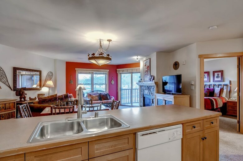 Copper Springs At East Village By Copper Mountain Lodging