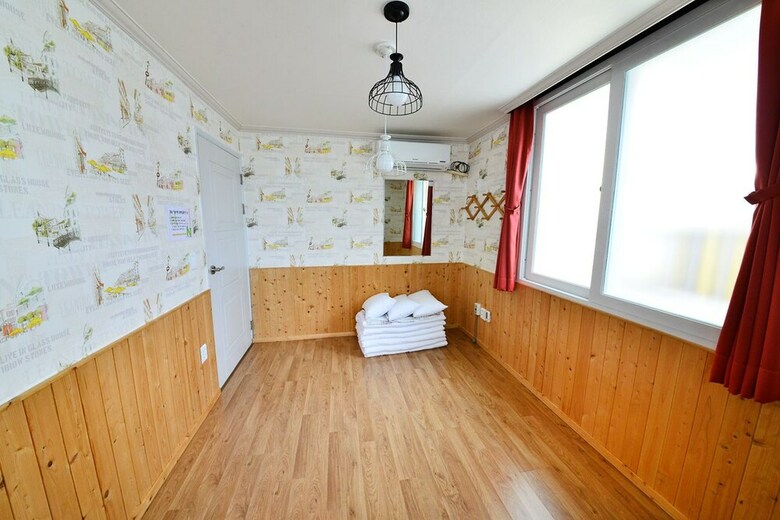 Hostal Namu Guesthouse