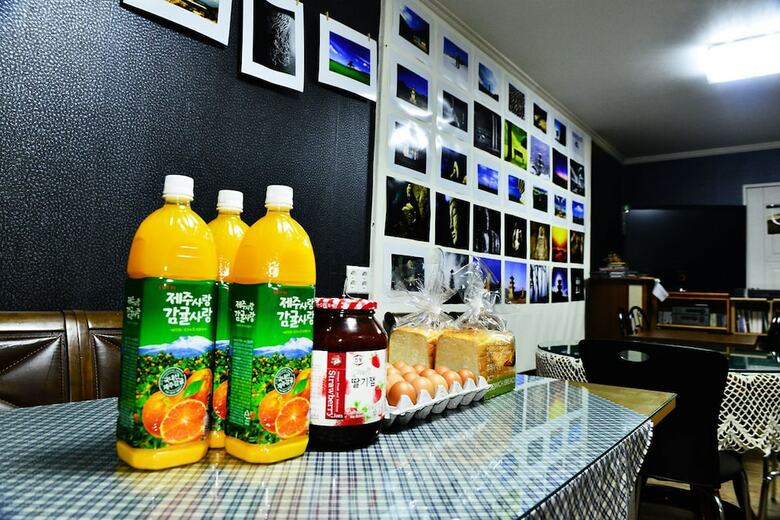 Hostal Namu Guesthouse