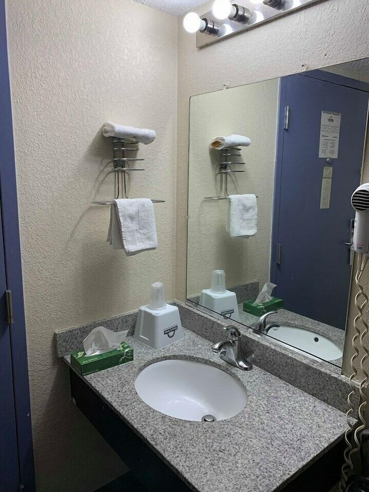 Hotel Fairbridge Inn Express Lima
