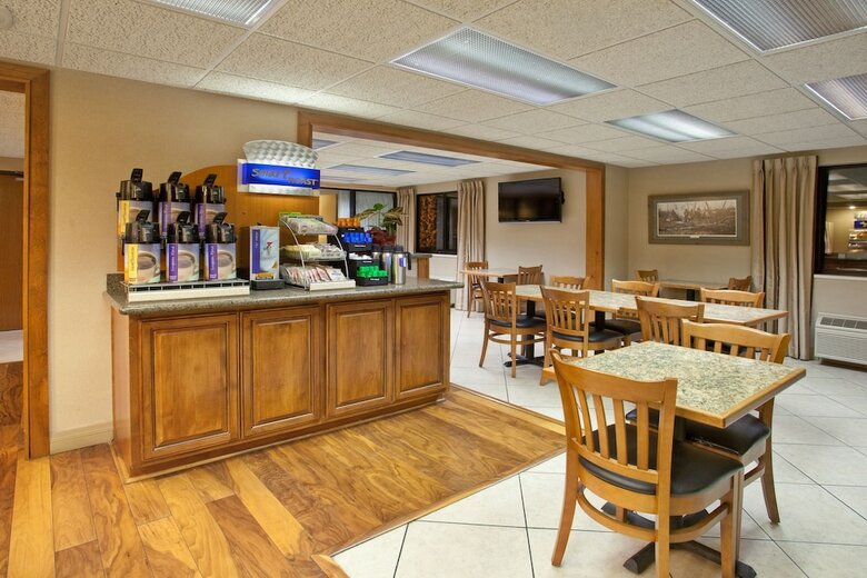 Hotel Holiday Inn Express Airport - Tucson