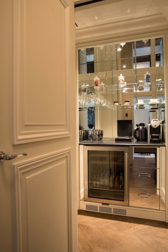 La Reserve Paris Hotel And Spa