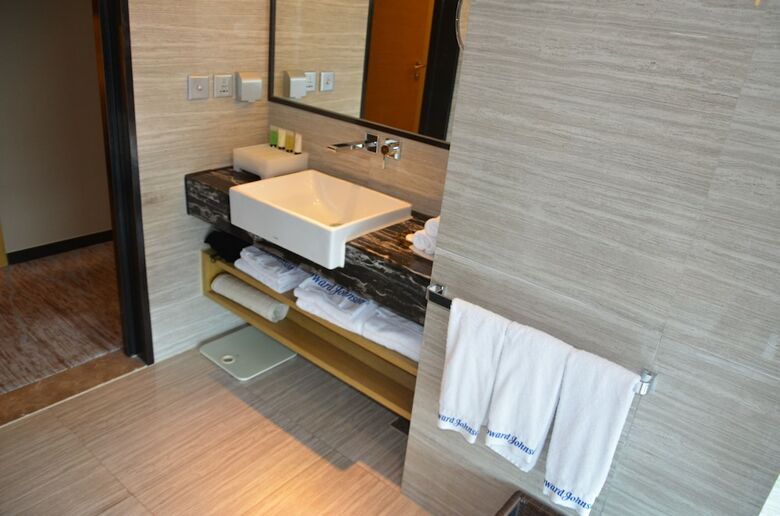 Hotel Howard Johnson Jinghope Suzhou