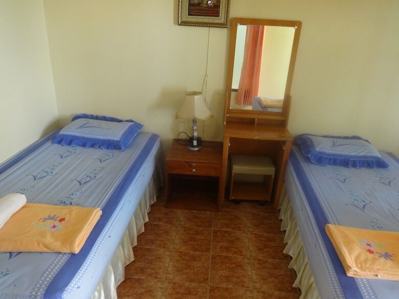 Hotel Bird Bungalow