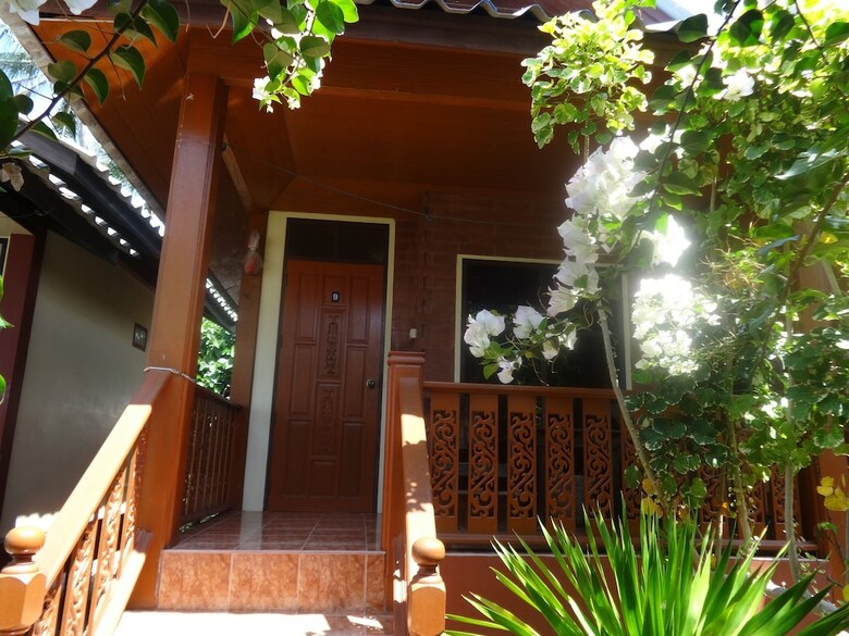Hotel Bird Bungalow