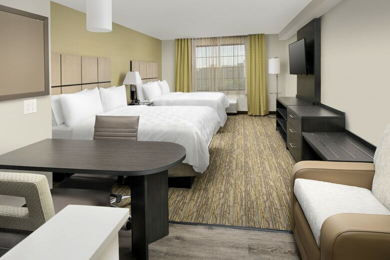 Hotel Candlewood Suites Alexandria West
