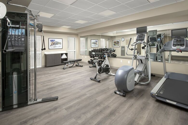 Hotel Candlewood Suites Alexandria West